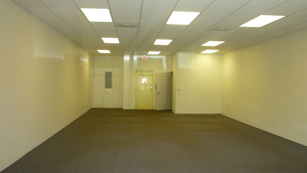 Davis Retail Center: 7345 Davis Blvd, Naples, FL 34104